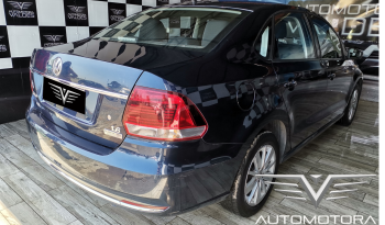 VOLKSWAGEN POLO 2016 lleno