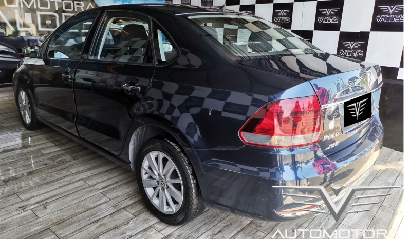 VOLKSWAGEN POLO 2016 lleno